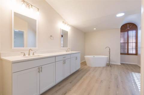 937 Bunker View Drive, Apollo Beach FL - photo 14 of 73