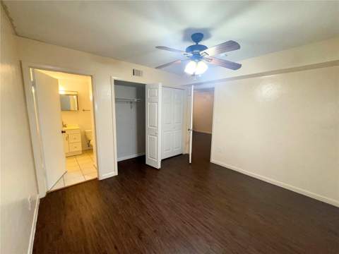 109 SE 16th Avenue #Q101, Gainesville FL - photo 10 of 15