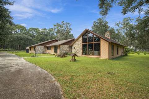 701 SE 123Rd Street Road, pool for sale in Ocala