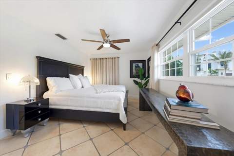 407 Harbor View Lane, Largo FL - photo 19 of 26