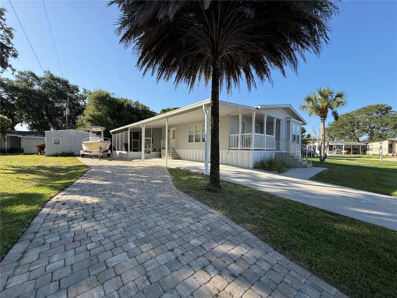 2 bedroom Manufactured Home at 152 Red Bass Lane, Terra Mar Village Mhp Sec 03, Edgewater — photo 1