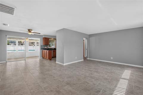 487 Lake Hill Lane, Largo FL - photo 9 of 32