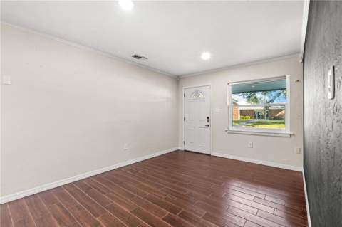 844 87th Avenue, St Petersburg FL - photo 15 of 44