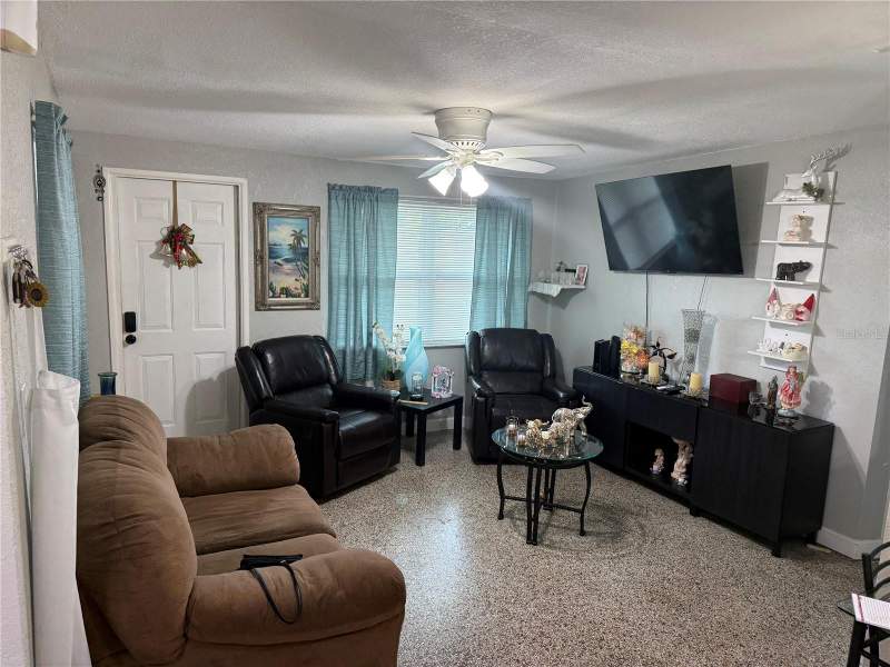 3 bedroom Single Family Residence at 11113 102nd Lane, Orange Lake Village 2, Largo — photo 4