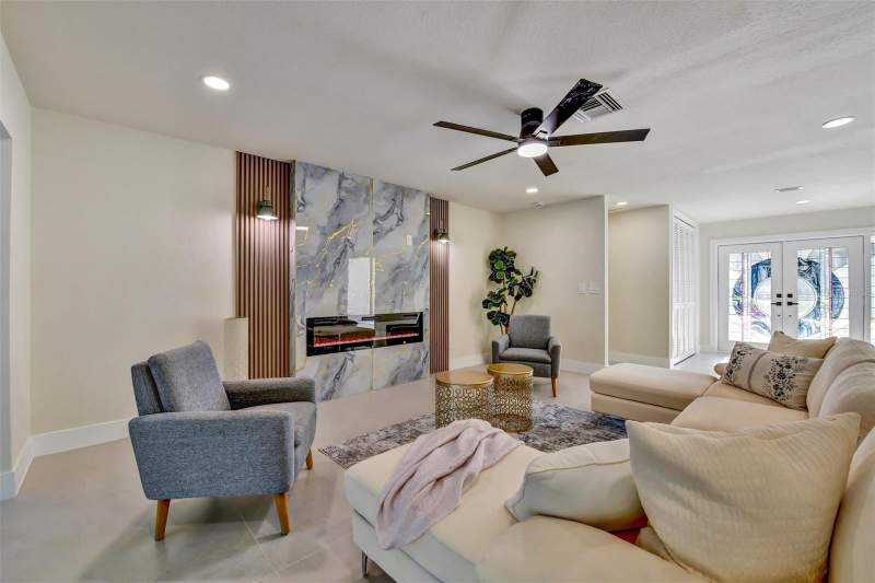 4 bedroom Single Family Residence at 207 Dunbridge Drive, Dunbridge Woods, Palm Harbor — photo 5