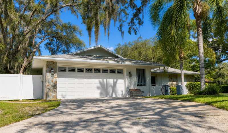 2 bedroom Single Family Residence at 2309 Woodbend Circle, Woodbend Sub, New Port Richey — photo 1