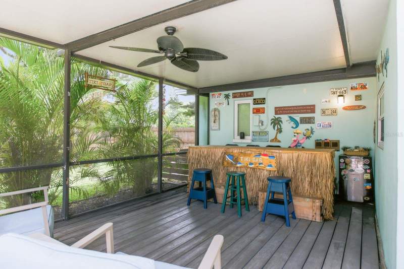 2 bedroom Single Family Residence at 2168 Victoria Drive, Lake Citrus Estates 2nd Add, Clearwater — photo 3