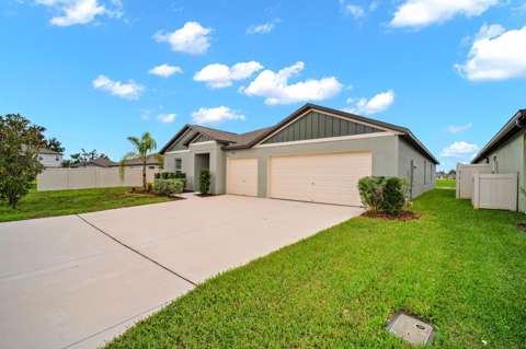 4060 Capri Coast Drive, home for sale in Plant City 33565