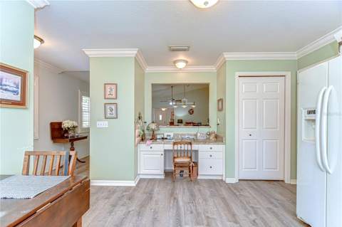5906 Greenbriar Court, Zephyrhills FL - photo 9 of 38