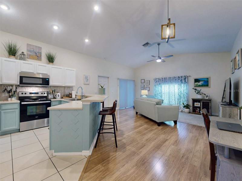 2 bedroom Condominium at 242 Pine Bluff Avenue #242, Beresford Manor Homes Units 01 & 02, Deland — photo 5