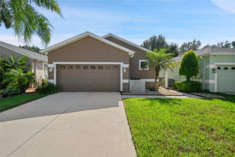 2 bedroom Single Family Residence at 8112 Ambersweet Place, Groves Ph 02, Land O Lakes — photo 1