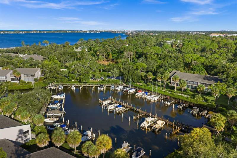 2 bedroom Condominium at 1657 Brookhouse Circle #152, Pelican Cove Xvi, Sarasota — photo 4