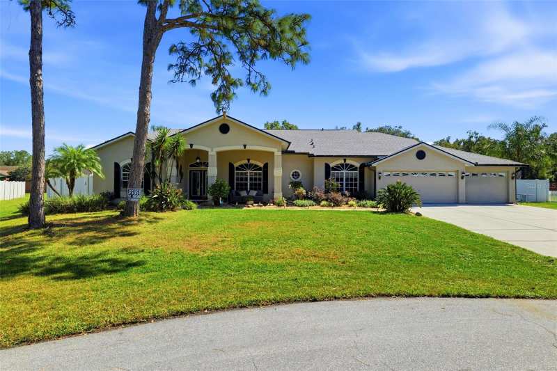4 bedroom Single Family Residence at 10124 Maybrook Court, Gracewood At River Ridge, New Port Richey — photo 1