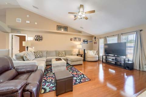 4460 Marsh Harbor Drive, Tavares FL - photo 9 of 30