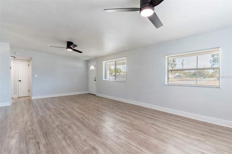 2 bedroom Single Family Residence at 5301 97th Terrace, Skyview Terrace 1st Add, Pinellas Park — photo 5