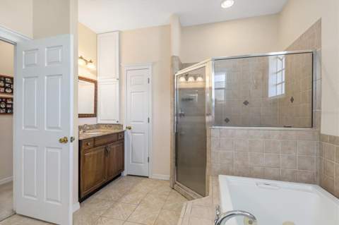10056 Lebanon Drive, Port Charlotte FL - photo 17 of 40
