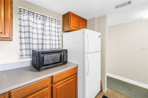 7701 Starkey Road #521, Seminole FL - photo 6 of 6