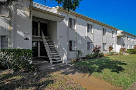 110 Cypress Ct #3-82, home for sale in Oldsmar 34677