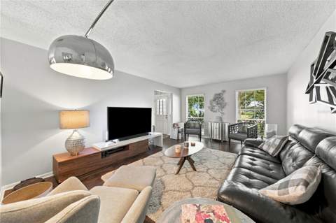 13510 Gibbons Pass, Tampa FL - photo 6 of 6