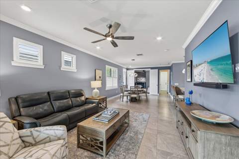 6927 Holbrook Cove, Lakewood Ranch FL - photo 15 of 92