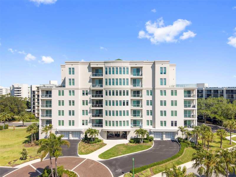 3 bedroom Condominium at 8 Palm Terrace #201, Residences At Belleview Place Condo, Clearwater — photo 1