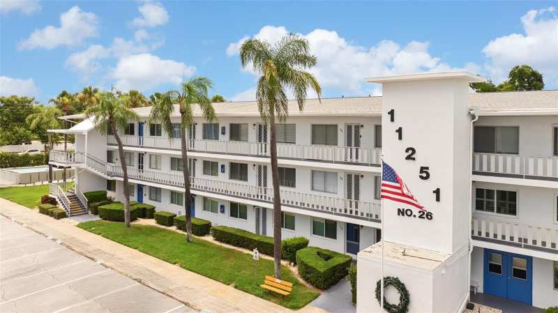 2 bedroom Condominium at 11251 80th Avenue #307, Seminole Garden Apts Co-Op, Seminole — photo 1