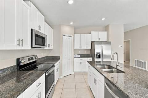 12903 Wildflower Meadow Drive, Riverview FL - photo 17 of 85