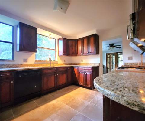 7805 N 12th Street, Tampa FL - photo 13 of 30