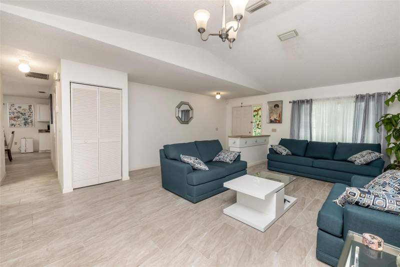 4 bedroom Single Family Residence at 7 Perkins Lane, Southwest Quadrant Ph 01-04, Palm Coast — photo 4