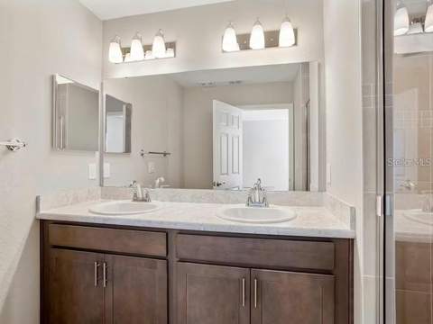 334 Chesapeake Drive, St Cloud FL - photo 6 of 8
