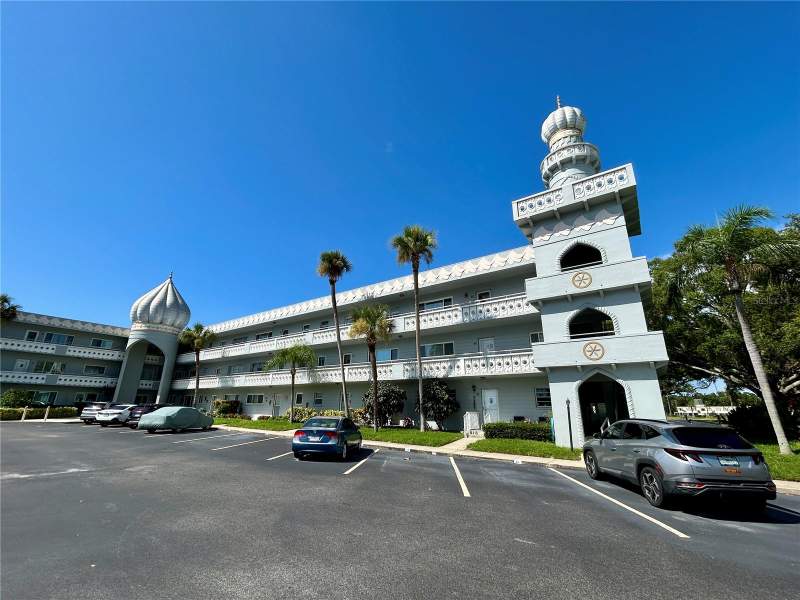 2 bedroom Condominium at 2340 Grecian Way #38, On Top Of The World, Clearwater — photo 2