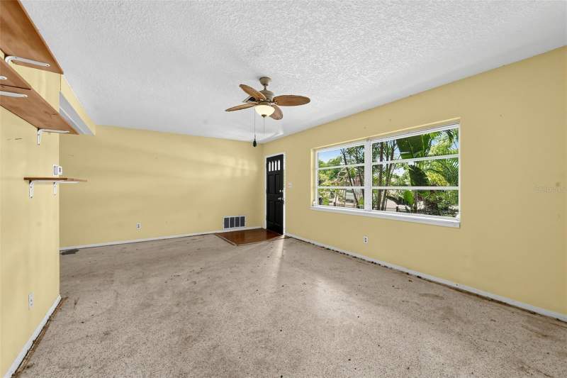 3 bedroom Single Family Residence at 109 N Maywood Avenue, Eastwood Terrace, Clearwater — photo 4