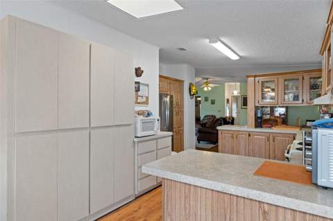 5181 Forest Glenn Drive, Spring Hill FL - photo 10 of 42