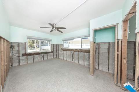 875 Bruce Avenue, Clearwater FL - photo 17 of 34