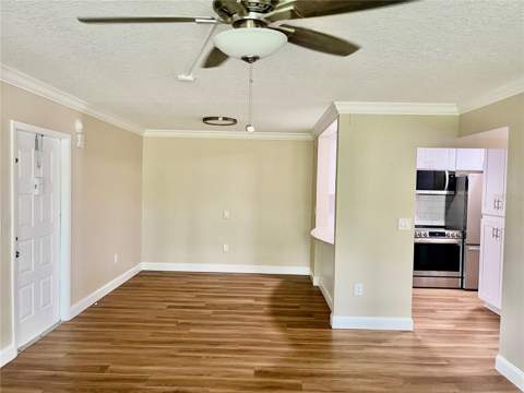 1423 Pine Glen Lane #H2, Tarpon Springs FL - photo 16 of 42