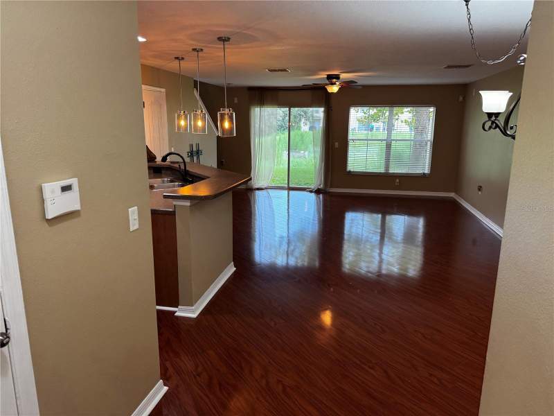 3 bedroom Townhouse at 10851 Kensington Park Avenue, St Charles Place Ph 6, Riverview — photo 5