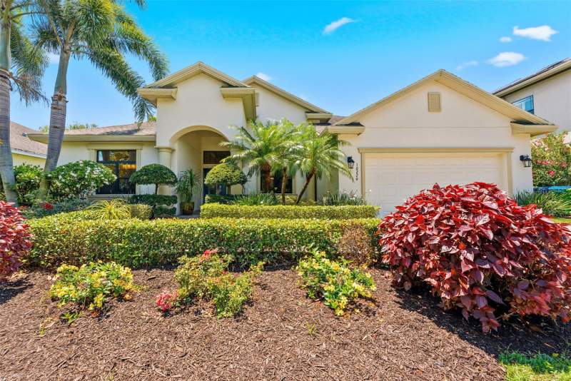 Kersey Lake EstatesHomes for Sale in Seminole, FL