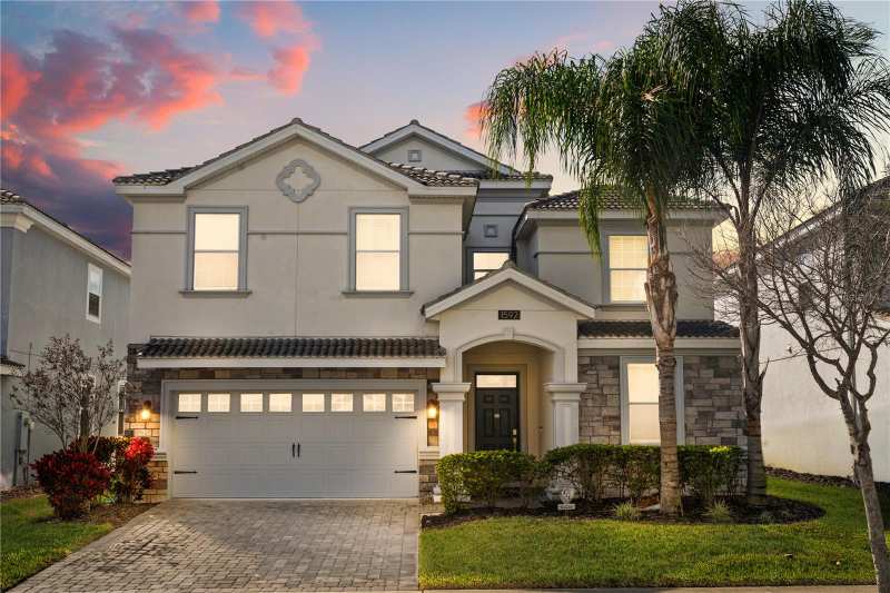 8 bedroom Single Family Residence at 1592 Maidstone Court, Stoneybrook South Tr K, Davenport — photo 1
