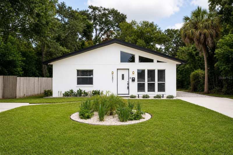 2 bedroom Single Family Residence at 2801 51st Avenue, Maximo Heights, St Petersburg — photo 1