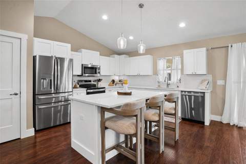 206 Shannon Lane, Lady Lake FL - photo 11 of 40