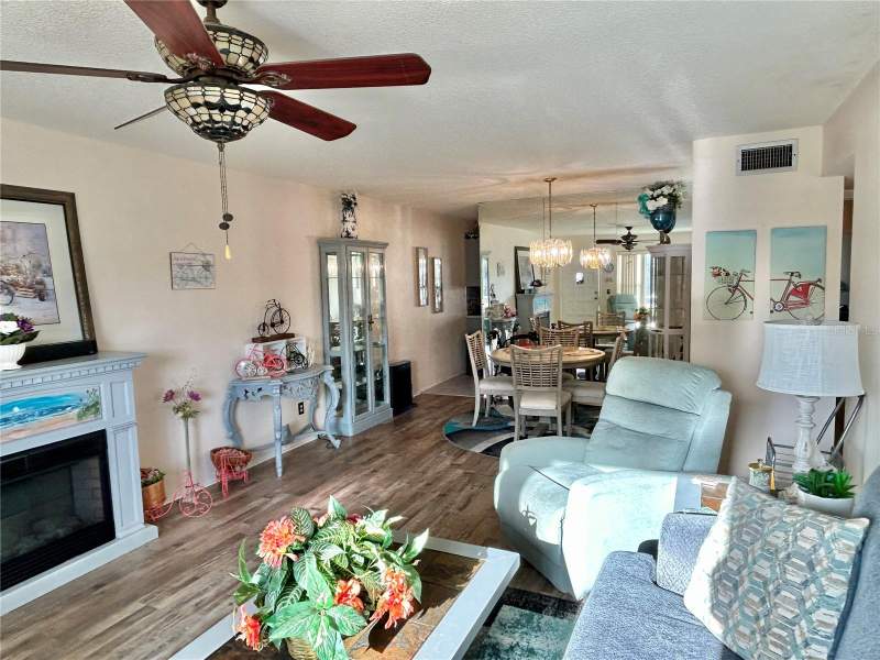 2 bedroom Condominium at 2360 Irish Lane #46, On Top Of The World, Clearwater — photo 5