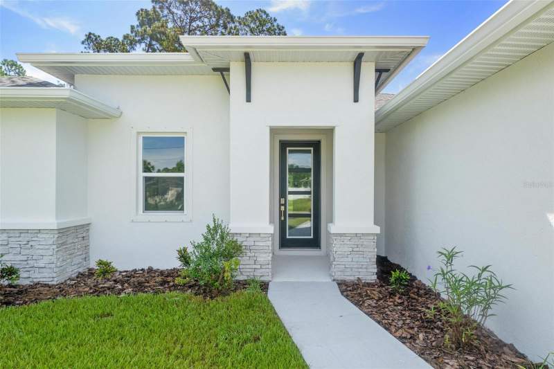 3 bedroom Single Family Residence at 17 El Dorado Boulevard, Cape Coral, Cape Coral — photo 2