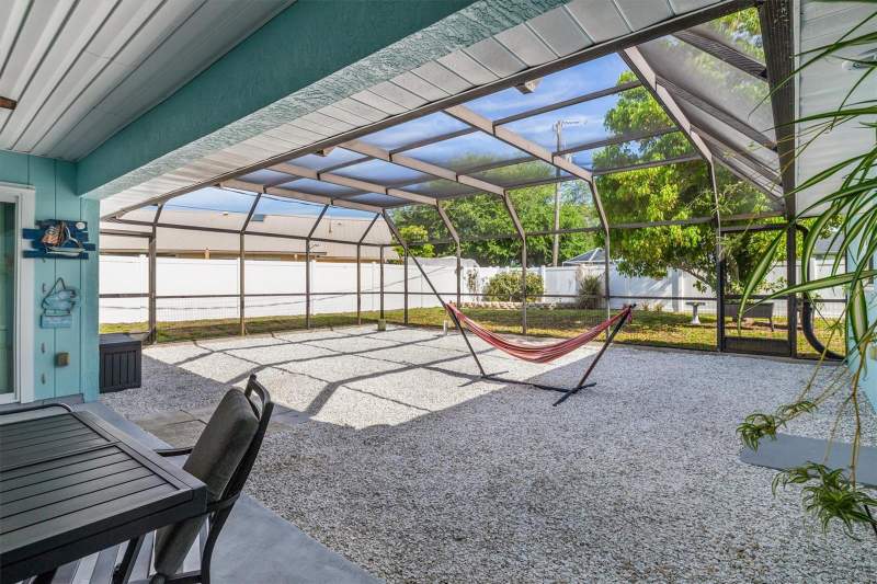3 bedroom Single Family Residence at 10104 Rafferty Avenue, Port Charlotte Sec 064, Englewood — photo 5
