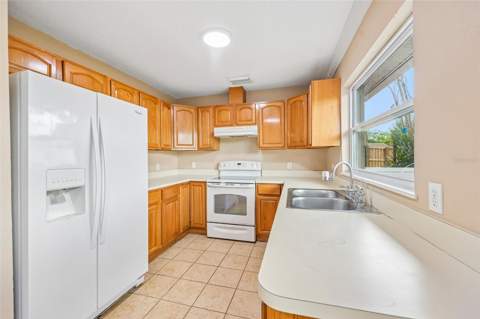 6698 Rivo Alto Avenue, Orlando FL - photo 6 of 22