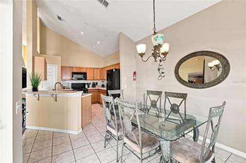 2915 Blooming Alamanda Loop, Kissimmee FL - photo 7 of 31