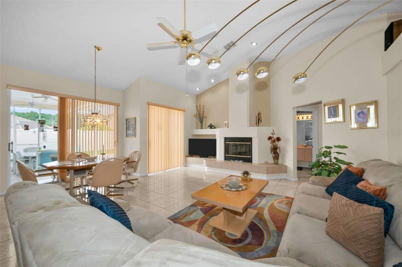 4 bedroom Single Family Residence at 7405 Evesborough Lane, Wyndtree, New Port Richey — photo 2