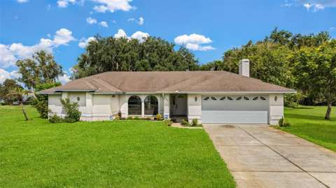 930 Albritton Way, home for sale in Lake Wales 33859