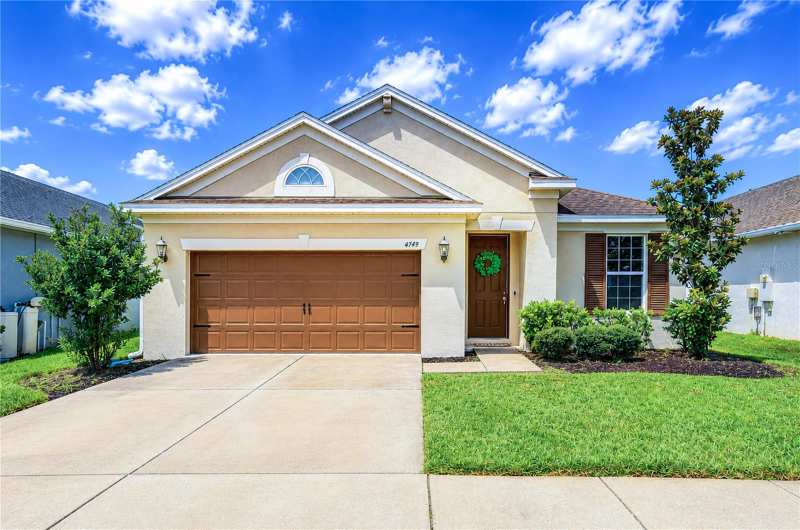 4 bedroom Single Family Residence at 4749 Rolling Green Drive, Country Walk Increment C Ph 02, Wesley Chapel — photo 1