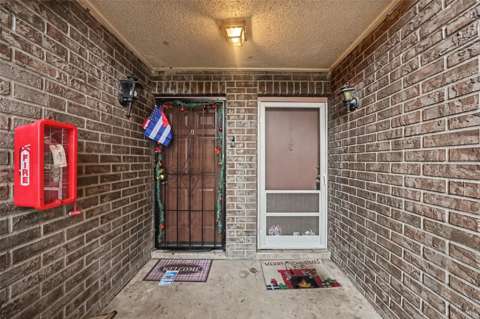 305 E Wellington Court #64, home for sale in Tampa 33604