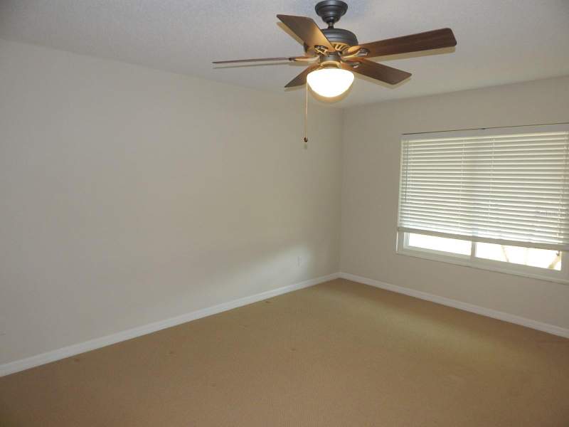 4 bedroom Single Family Residence at 4660 CREEKVIEW LANE, BEAR CREEK, OVIEDO — photo 4